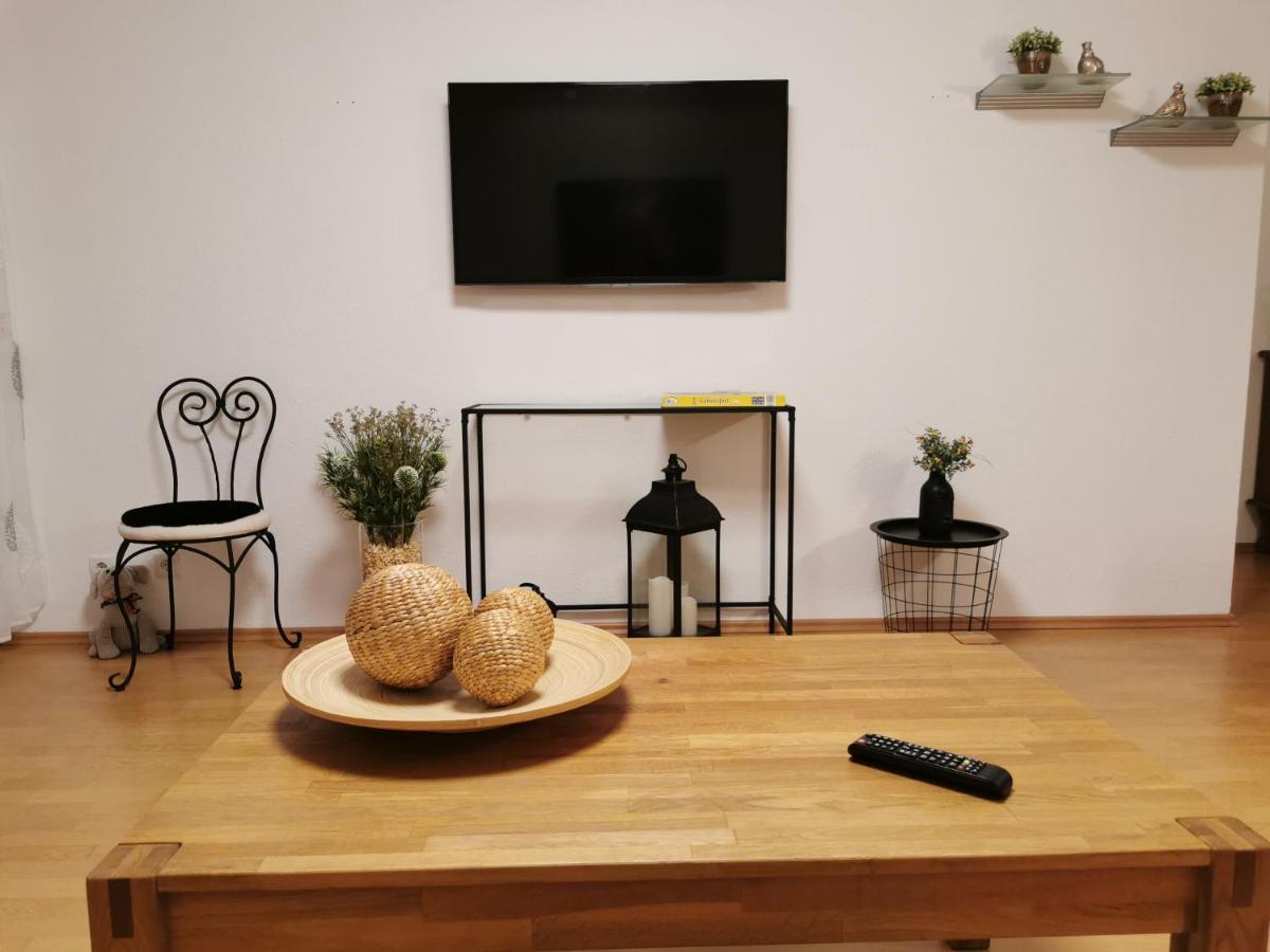 Schoene 3-Zimmer Erdgeschosswohnung Am Bergpark,Unesco,Therme,Train, Wilhelmshoeher Allee 329 Кассель Экстерьер фото
